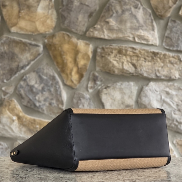 Michael Kors Karlie Large Shoulder Bag - Picture 4 of 9